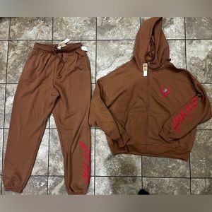 Victoria’s Secret Pink sweatsuit